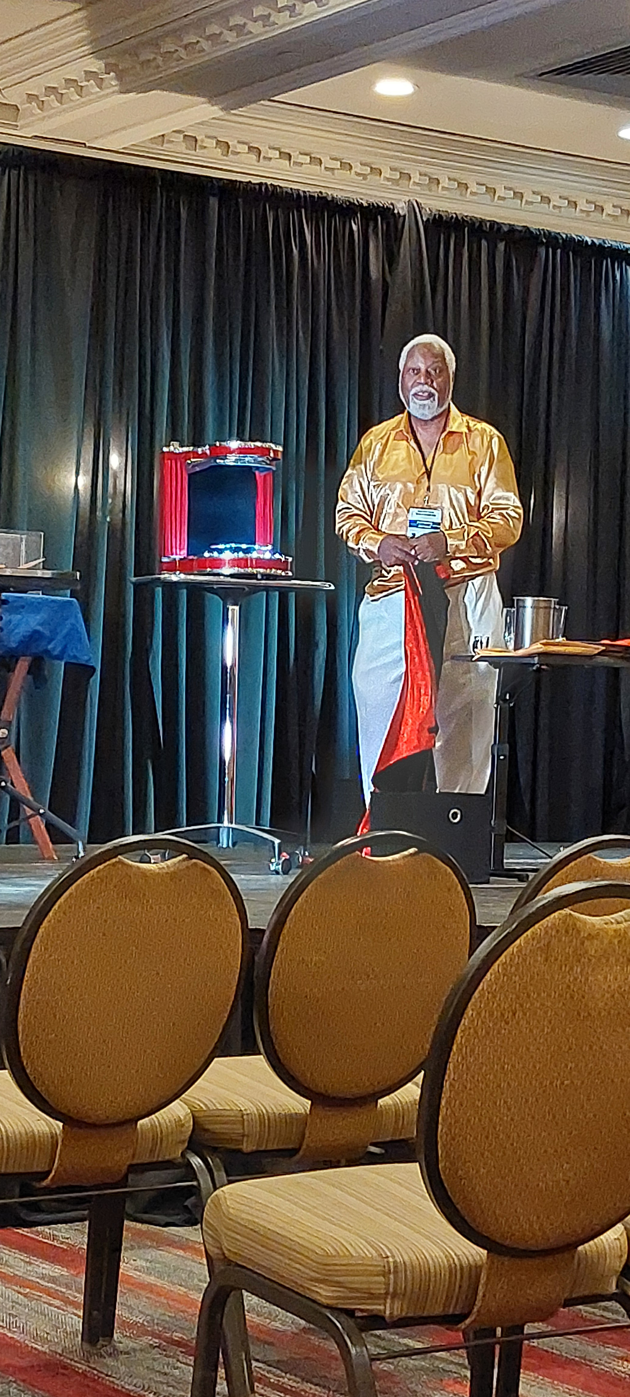 05 Chris Capehart preshow.jpg